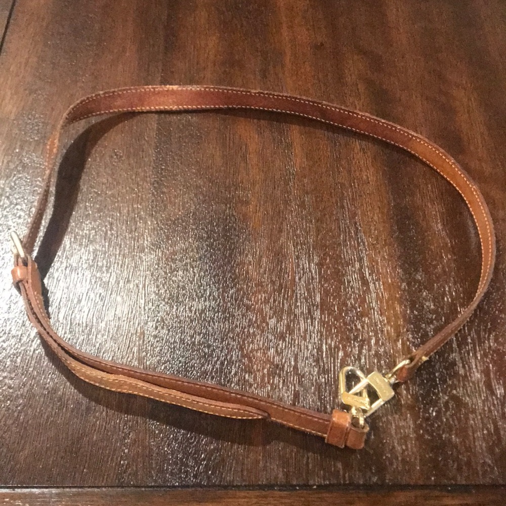 Louis Vuitton leather strap/extender